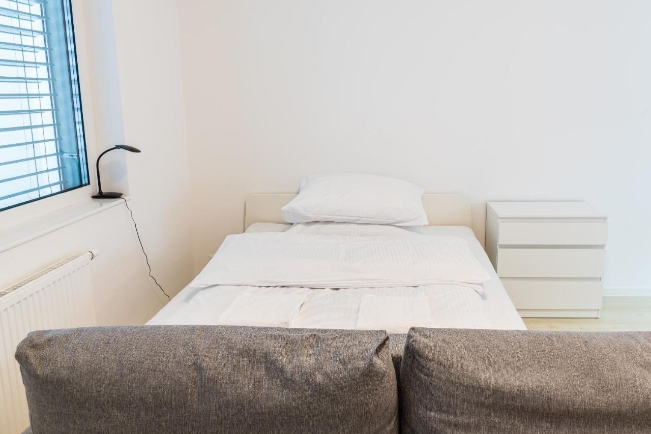 City Castle Apartments Free Parking Bratislava Luaran gambar