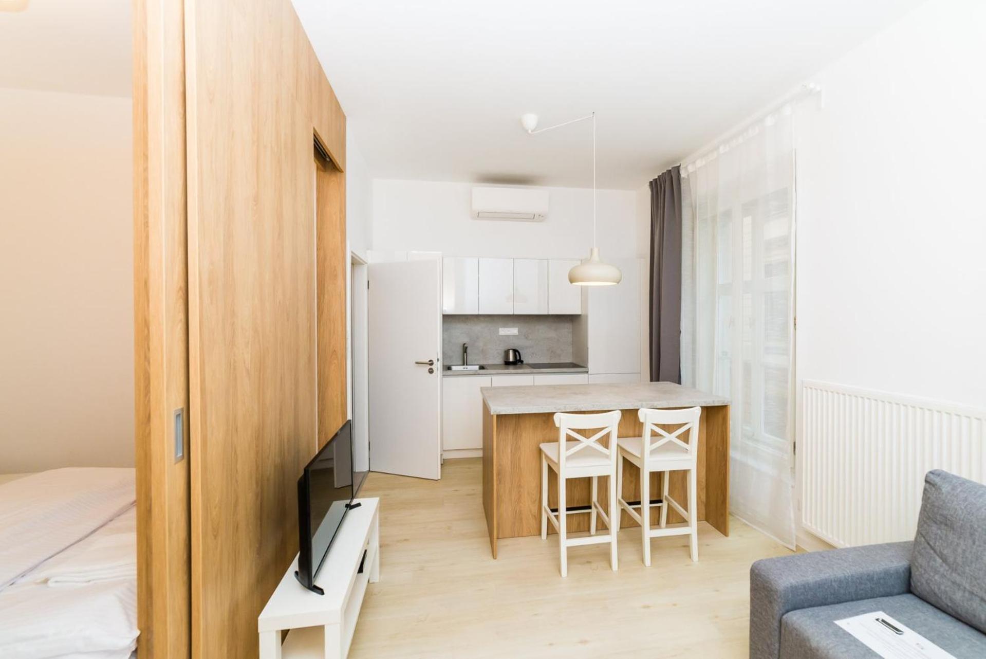 City Castle Apartments Free Parking Bratislava Bilik gambar