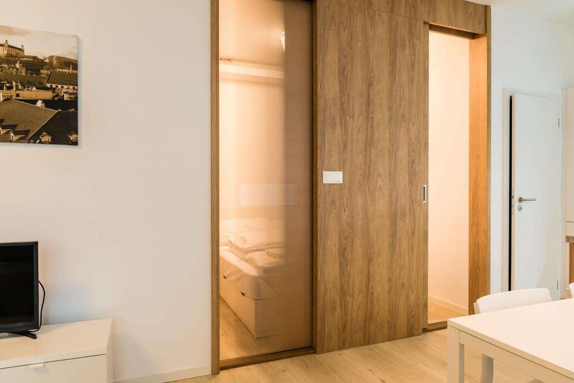 City Castle Apartments Free Parking Bratislava Bilik gambar