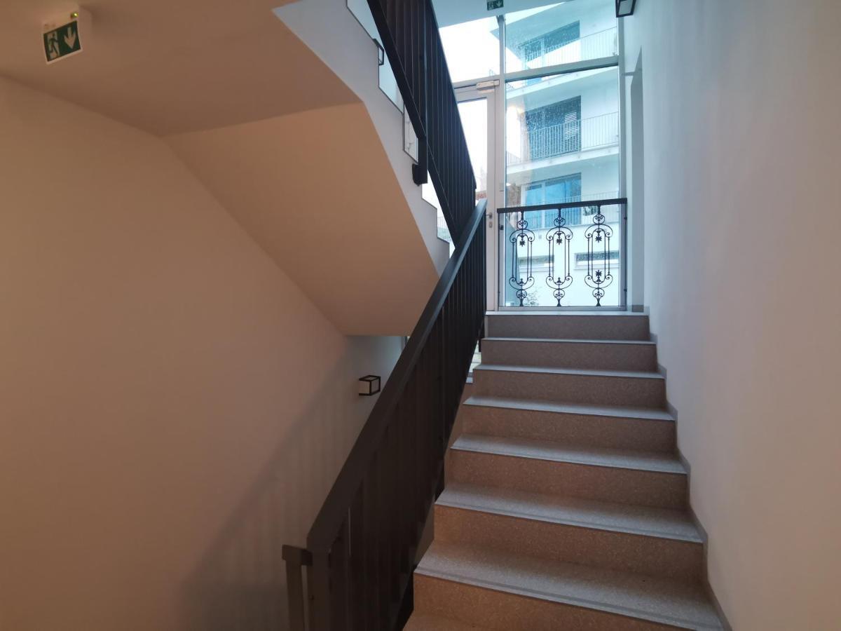 City Castle Apartments Free Parking Bratislava Luaran gambar